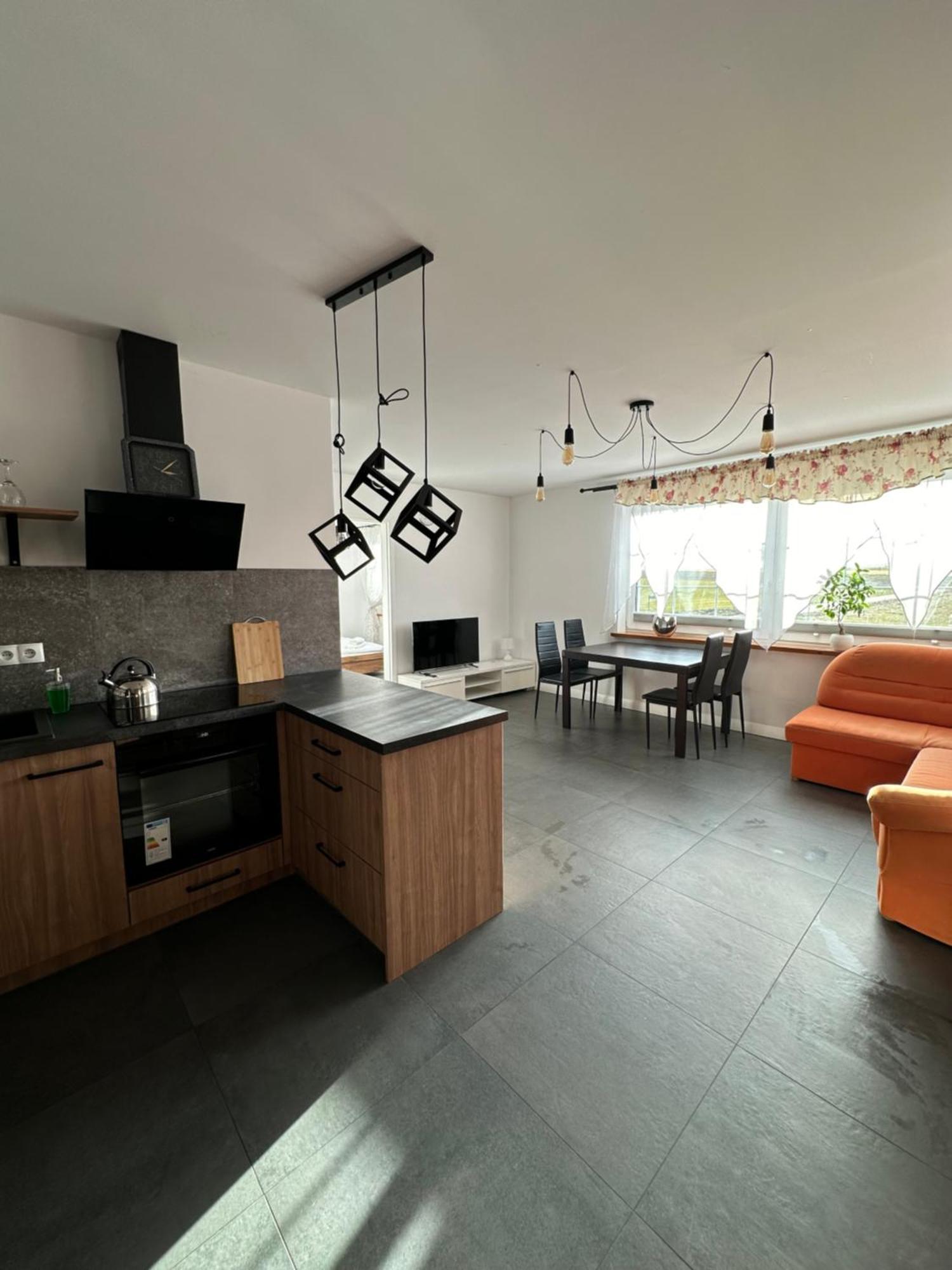Apartamenty Czerwona Stodola 克沃兹科 外观 照片