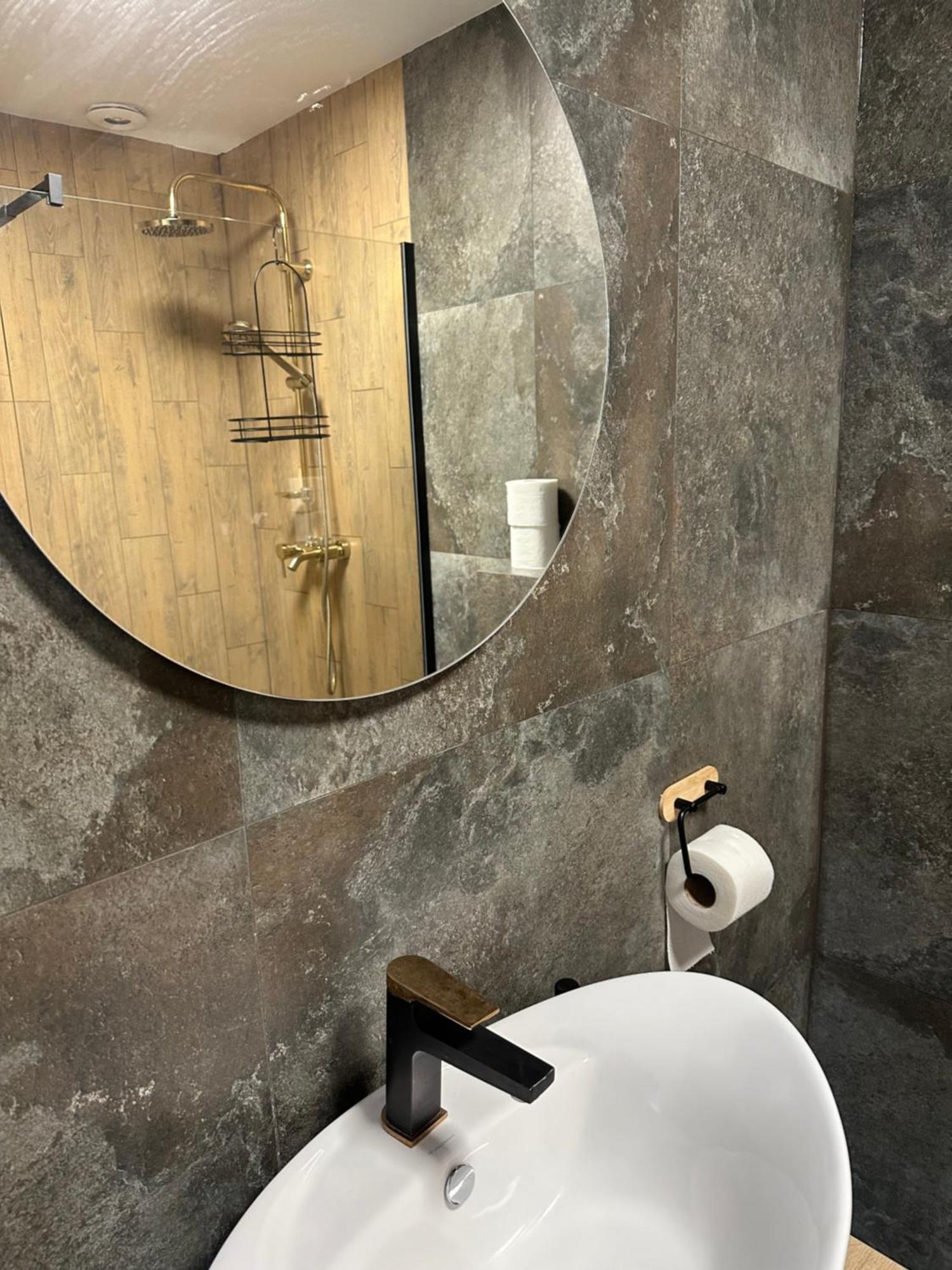 Apartamenty Czerwona Stodola 克沃兹科 外观 照片