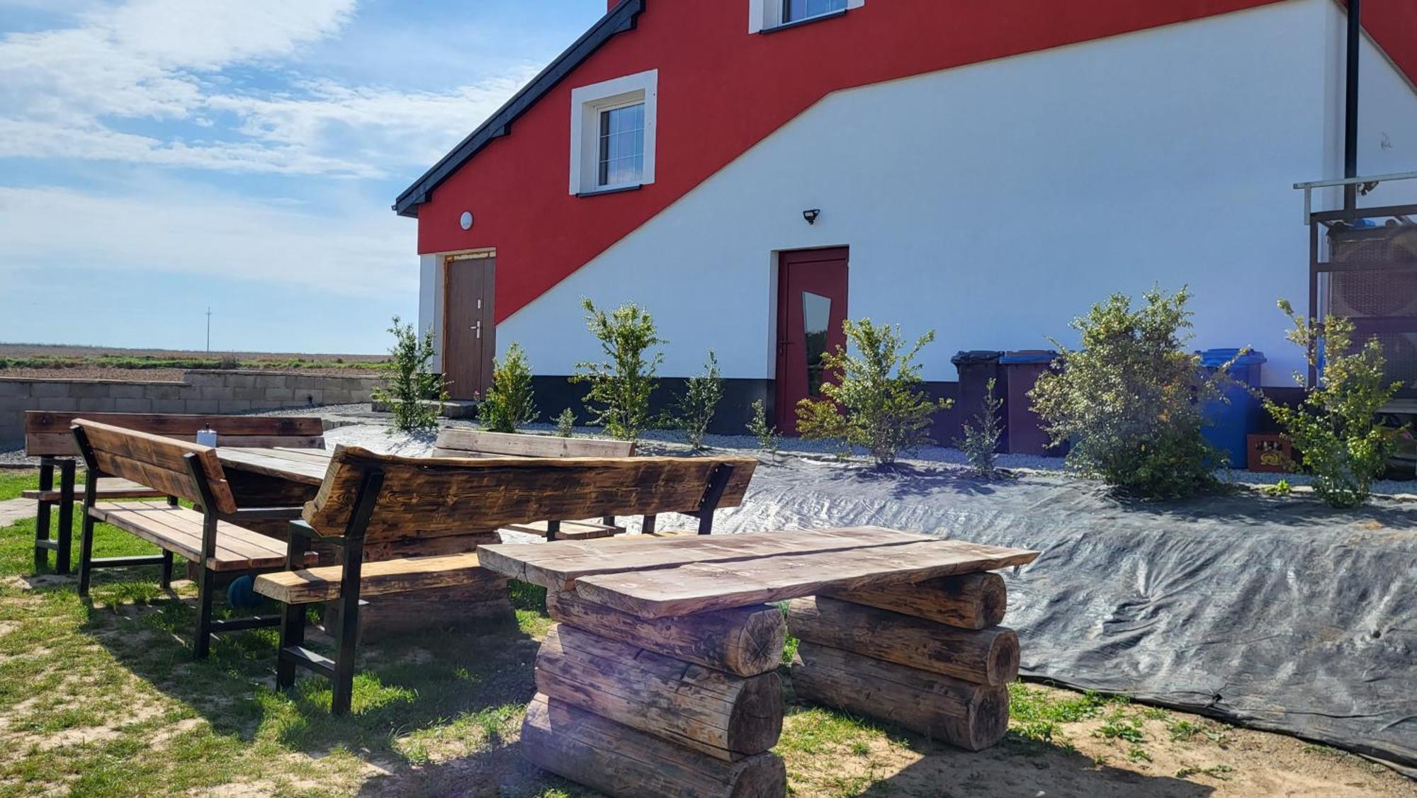 Apartamenty Czerwona Stodola 克沃兹科 外观 照片